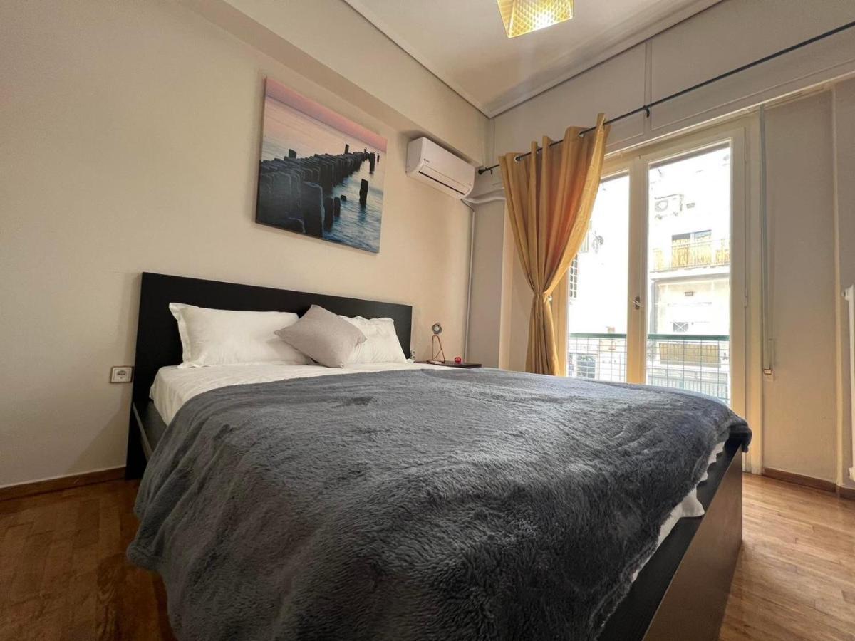 Thesian Apartment In Centre Of Atenas Exterior foto